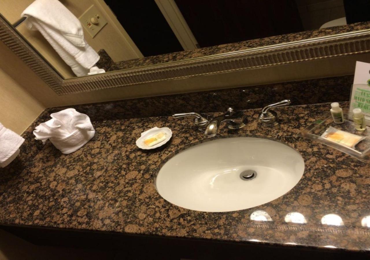 Holiday Inn Springdale-Fayetteville Area By Ihg Екстериор снимка